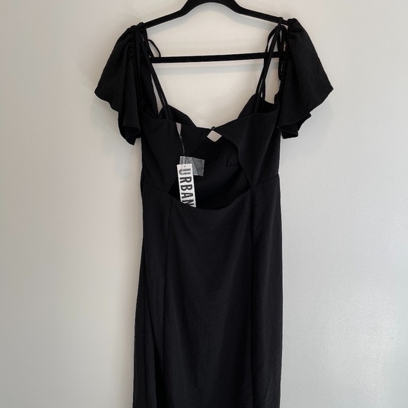 UO black cold off the shoulder midi dress - Picture 13 of 14
